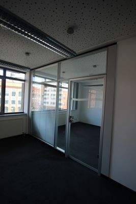 Günther-Wagner-Allee 17, 319 m² 3.OG, Büro EZ 2  -