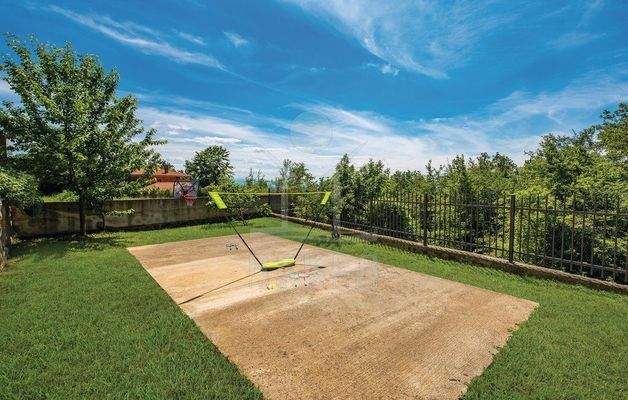 Der hauseigene Sportplatz