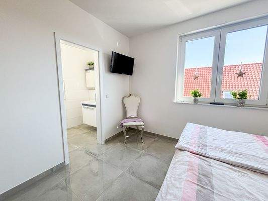 16 Schlafzimmer 1 OG 2