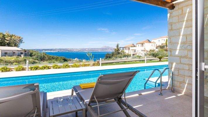 Hotel-for-sale-in-Chania-For-Sale-Hotel-for-sale-i