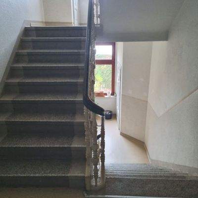 Treppenhaus Vorderhaus 03