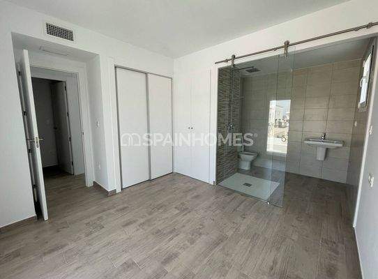 Semi-Detached Houses with Private Pool in El Gran Alcant