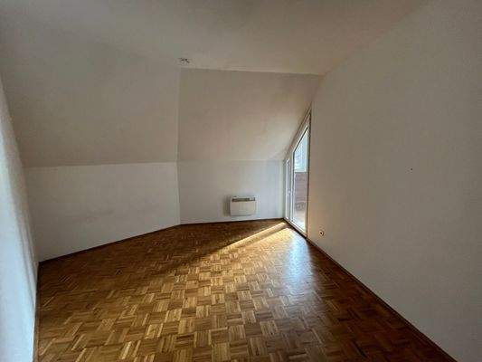 Schlafzimmer 2 - Zugang Loggia