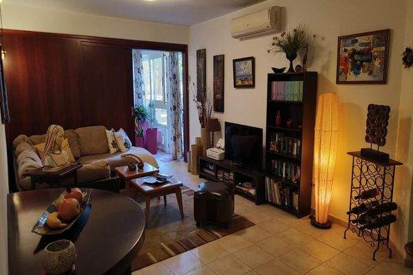 Kreta, Pirgos Psilonerou: Schönes Haus in toller Anlage in Strandlage zu verkaufen