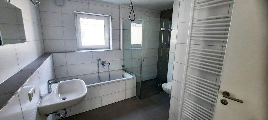 Bad (Bild Referenzwohnung)