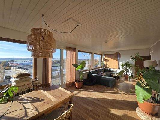 Penthouse: Wohnen/Essen