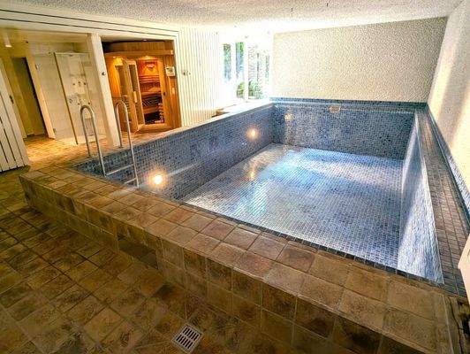 Neben Ihrem privaten Pool haben Sie die Möglichkeit ins Freie zu treten