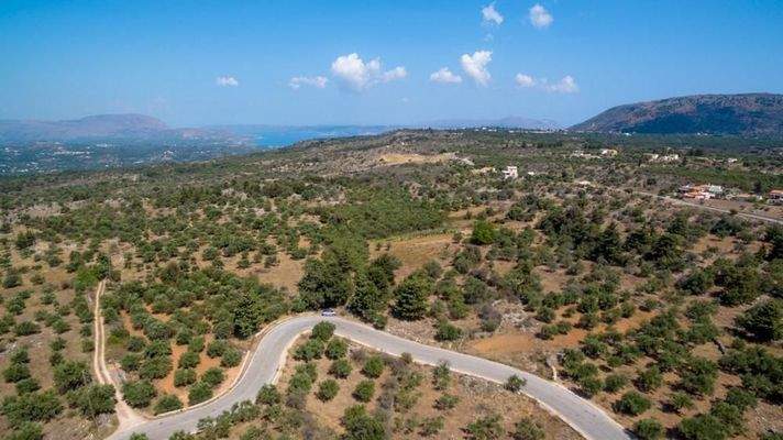 Kreta, Kefalas: NEUBAU! Gemütliche Villa unter den Olivenbäumen zu verkaufen