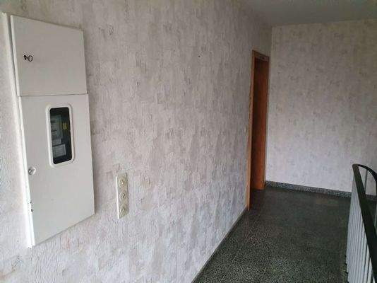 Zündorf-1OG-Eingang