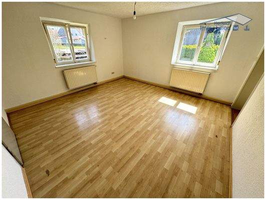 Große, lichtdurchflutete Räume