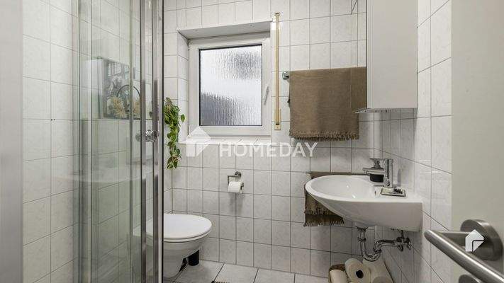 Haus 1 Badezimmer 1 1
