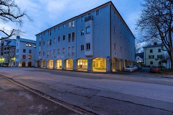 Wohn-und Geschäftshaus