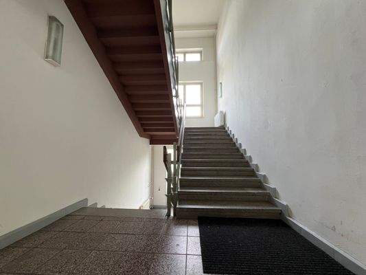 Treppe zum I. OG