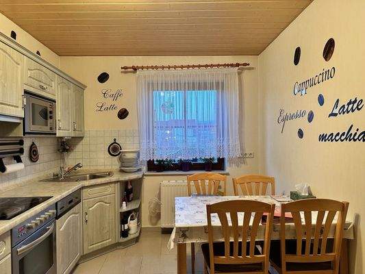 Küche im EG (Hochparterre)