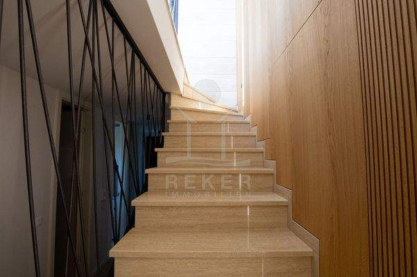 Offenes Wohnkonzept mit Panoramablick