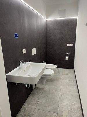 Wohnung-SandinTaufers-frei-Neuwertig-balkon