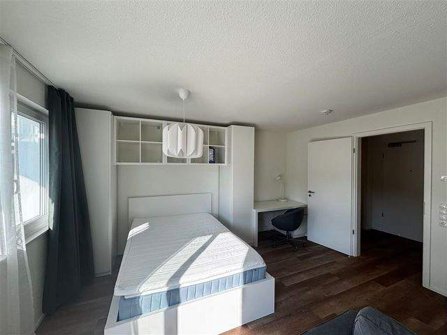 Möblierte 1-Zimmer-Wohnung mit Balkon u. Aufzug im Neubau// Knooper Weg 28 - Photo 2