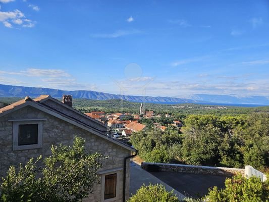 Traumhafte Steinhausvilla auf Hvar