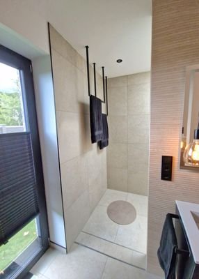 Blick zur Dusche