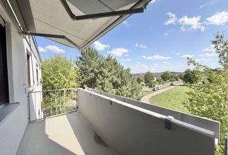 Balkon mit Blick ins Grüne