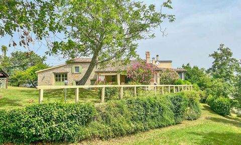 Tavoleto Häuser, Tavoleto Haus kaufen