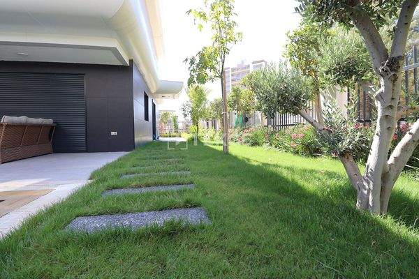 Elegant Villas Near the Airport in Antalya Muratpaşa