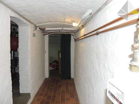 Im Keller (4)