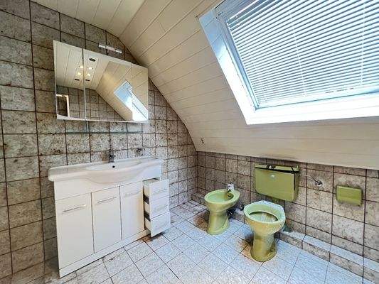 Wannen- und Duschbad OG