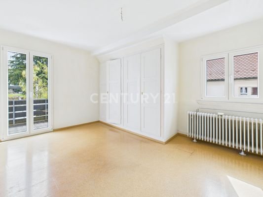 Schlafzimmer mit Balkon