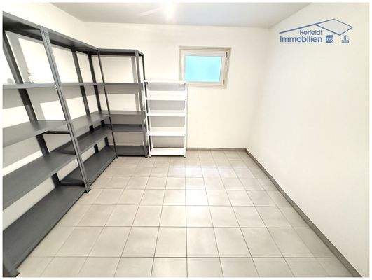 Vielseitig gestaltbares Zimmer - perfekt geeignet als Büro oder Gästezimmer