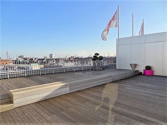 gemeinsame Dachterrasse 