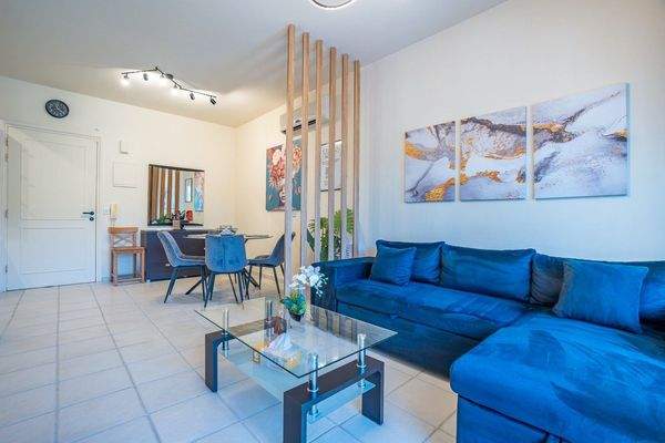 Wohnzimmer mit Essbereich