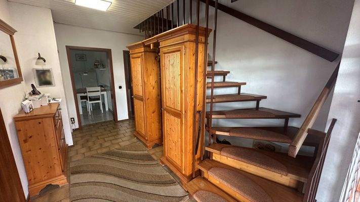 Flur u.  Eingangsbereich