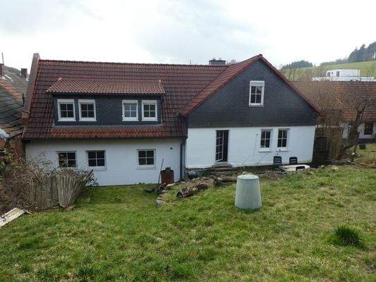 Garten und Rückansicht