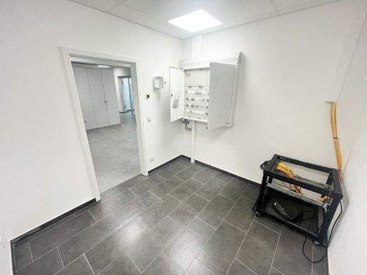 Elektroraum Büro