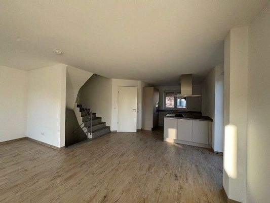 Wohn-/ Essbereich mit Küche