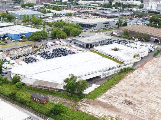 Rückwärtige Hallenansicht