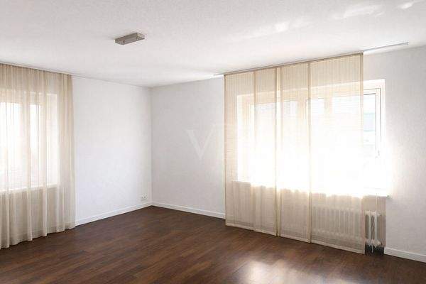 Offener Wohn- und Essbereich