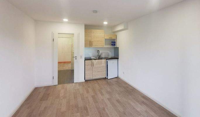 Wohnzimmer mit Küchenzeile