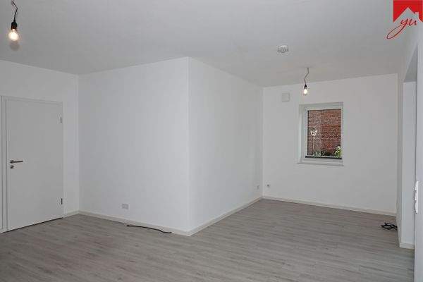 Wohn- und Essbereich Bild IV