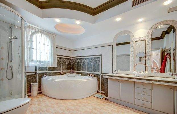 Renovierte Villa zum Verkauf in Palmanova, Mallorca