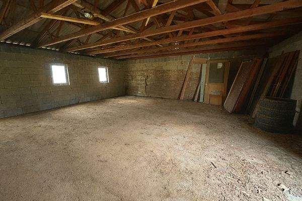 Nebengebäude_Lagerfläche