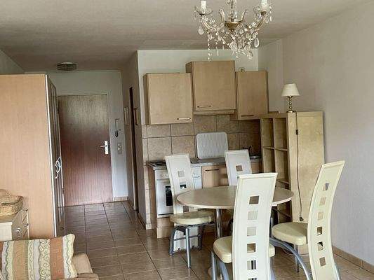 Wohnen-Schlafen-Essen