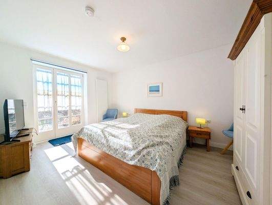 Schlafzimmer 1 Terrassenseite