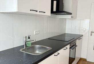 .. tolle Küche gegen Ablöse !