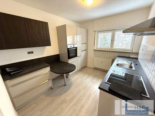 große Küche inkl. EBK