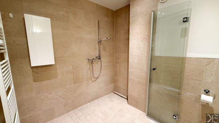 5D7956ED-D447-4E44-A47A-990B7F8568F0 (1).JPEG