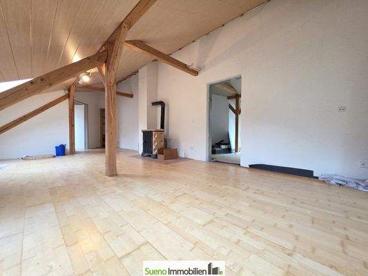 Helles Wohnzimmer DG