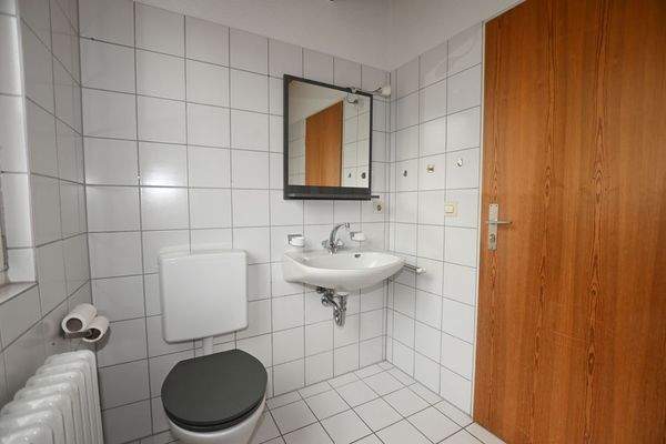 Badezimmer 2.OG (1)