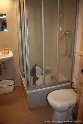 Dusche im UG.
